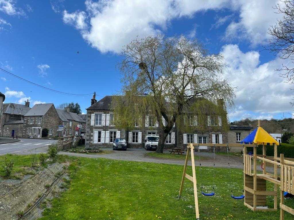 Pontfarcy La Maison Des Amis En Normandie المظهر الخارجي الصورة