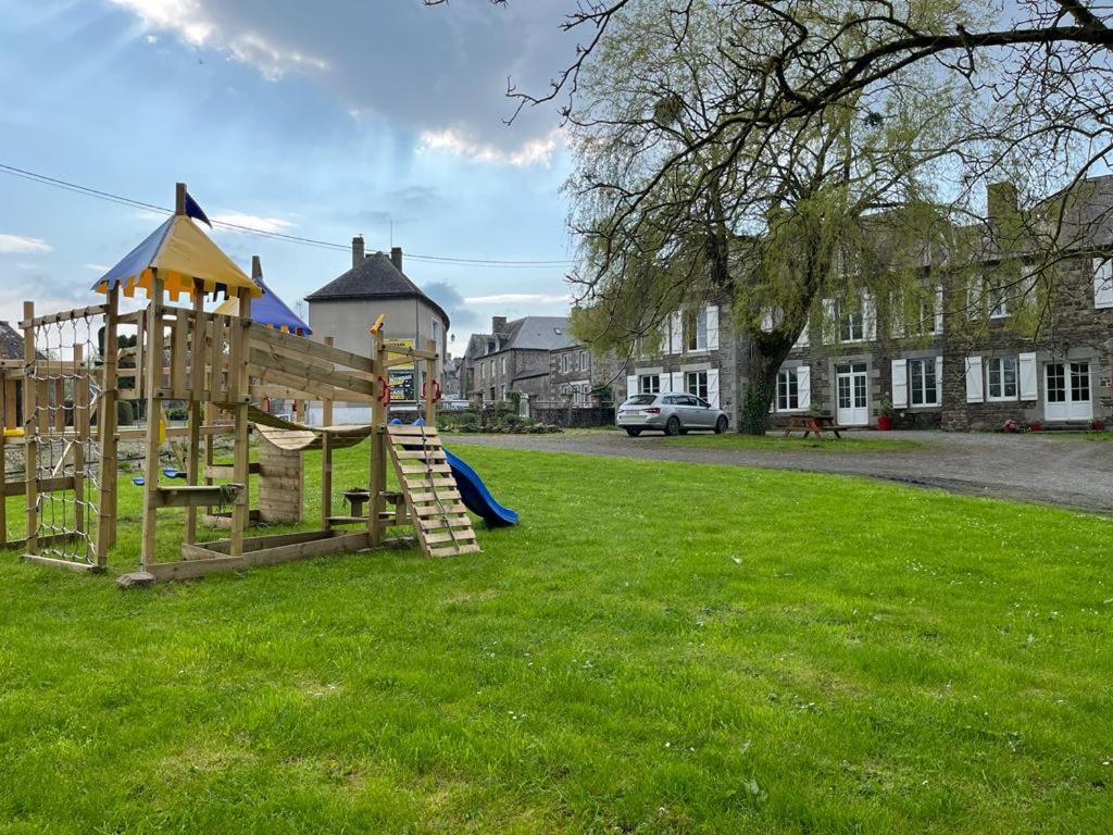Pontfarcy La Maison Des Amis En Normandie المظهر الخارجي الصورة